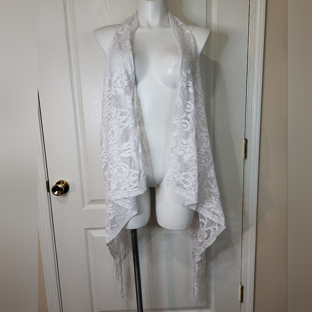 My Boutique White Lace Asymmetric Drape Kimono